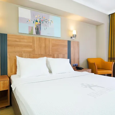 Hotel Julian Club