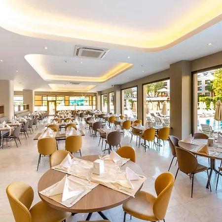 Hotel Julian Club