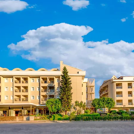 Hotel Julian Club