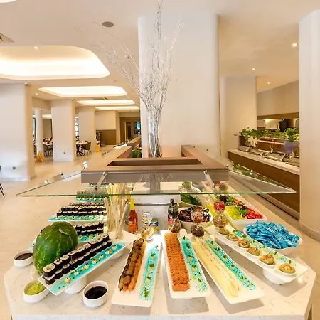 Julian Club Hotel